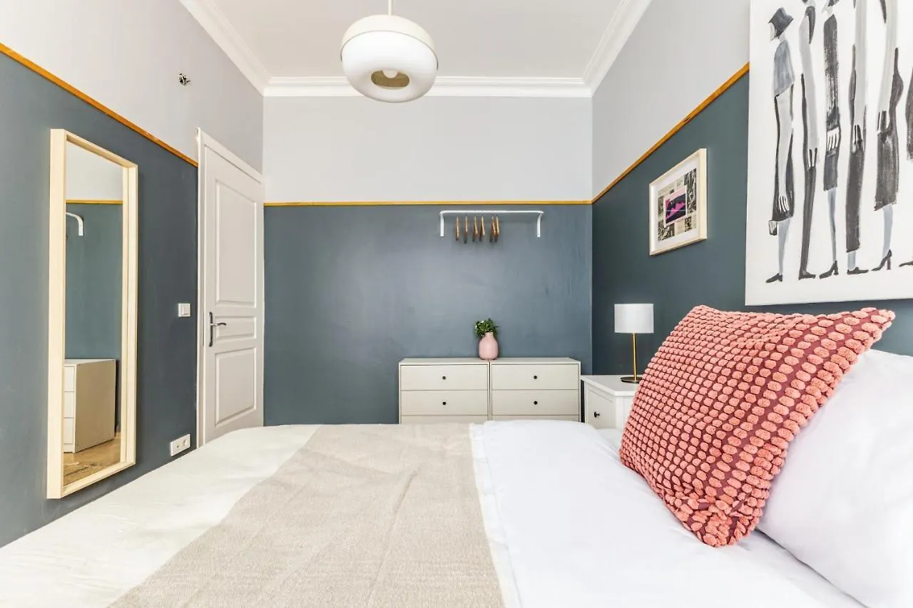 דירות איסטמבול 2Br - 1 Min Taksim Sq Istiklal Avenue In Beyoglu